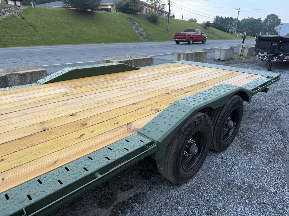 New 2027 Diamond C HXD210 GOOSENECK DRIVE OVER FENDER TILT TRAILER 102”X24’ **ABS BRAKES ** HYDRO JACKS , PRO TILT