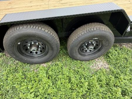 New 2027 Delco Trailers 24' Split deck tilt bed 7000# torsion axles (16 tilt+8'stationary) Equipment TrailerGooseneck