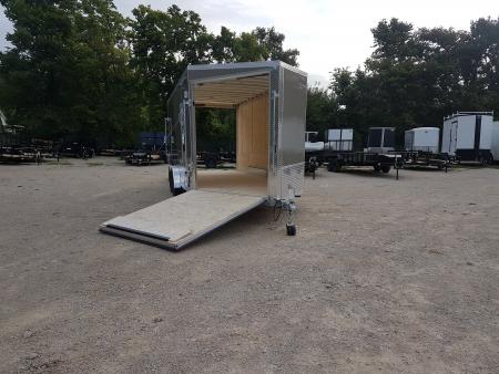 New 2027 DISCOVERY 7.5 x 23 TA2 Aero Lite SE Snowmobile Trailer