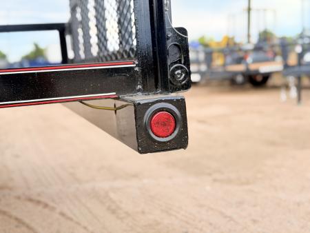 New 2027 Diamond T 5-10 Ramp Gate Utility 3K GVWR