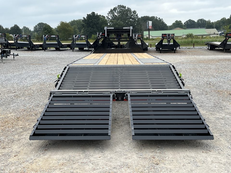 New 2027 Load Trail 102"x28' 24k Gooseneck Flatbed Trailer