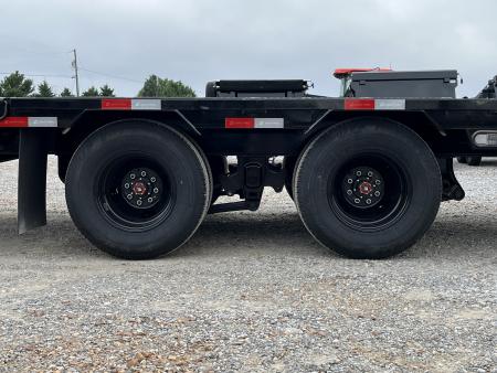 New 2027 Load Trail 102"x28' 24k Gooseneck Flatbed Trailer