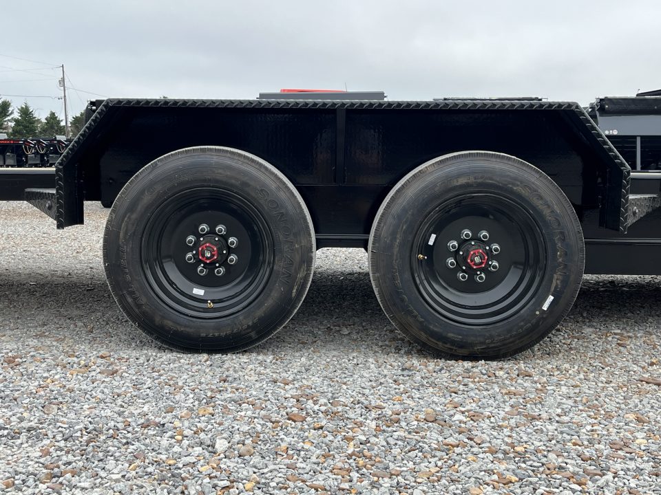 New 2027 Load Trail Gooseneck Tilt Trailer | 83" x 24' 20K GVWR