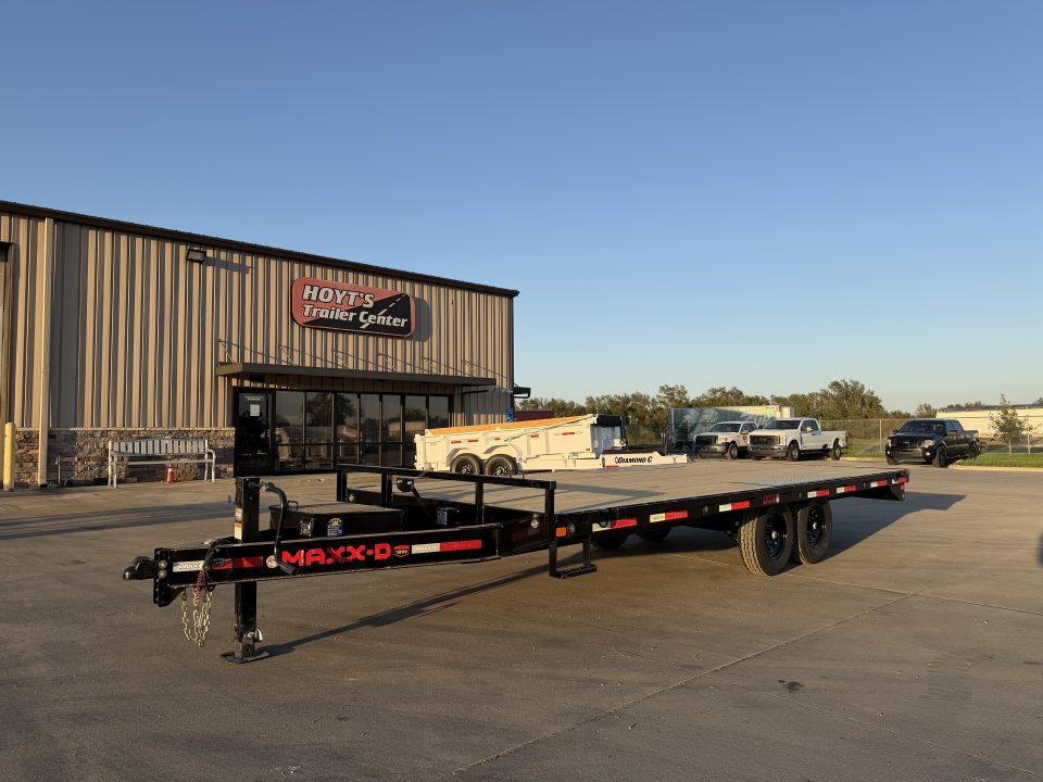 New 2027 MAXX-D DOX 102 X 24 Deckover Trailer