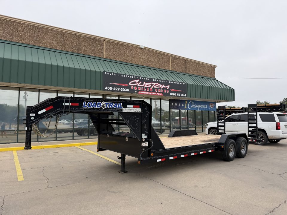 Used #253793 USED 2022 LOAD TRAIL GC 22 X 83 GOOSENECK EQUIPMENT HAULER W/ STAND UP RAMPS & 14 PLY TIRES