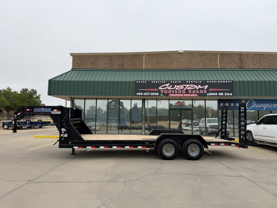 Used #253793 USED 2022 LOAD TRAIL GC 22 X 83 GOOSENECK EQUIPMENT HAULER W/ STAND UP RAMPS & 14 PLY TIRES
