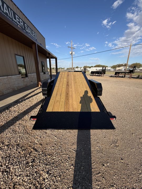 New 2027 Diamond C Trailers HDT207 Tilt Trailer