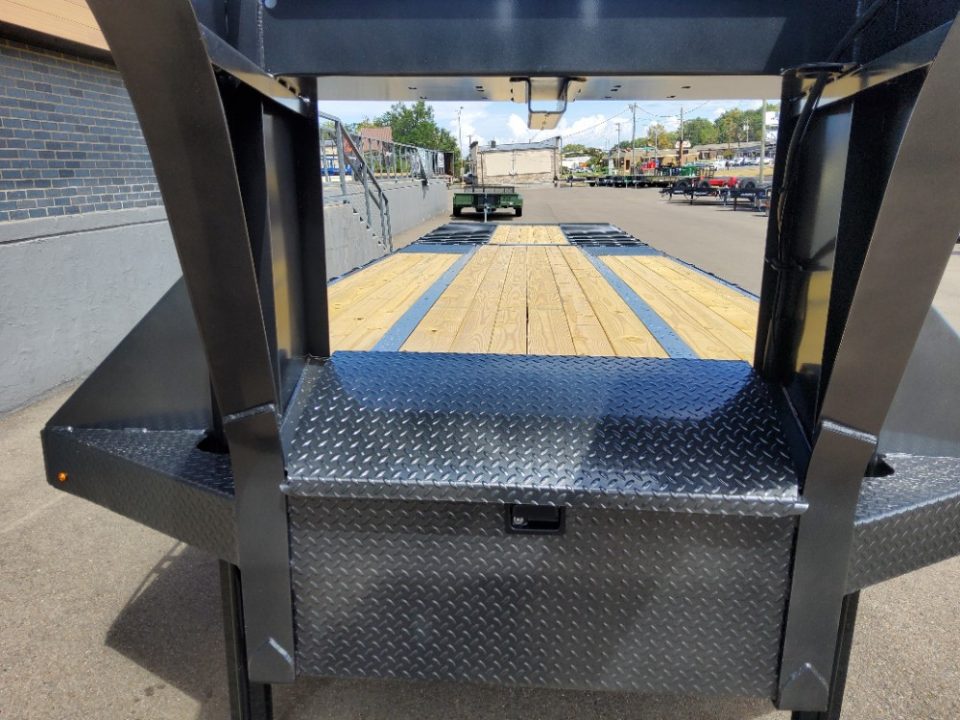 New 2027 Diamond C Trailers FMAX212HDT 2.0 Flatbed Trailer