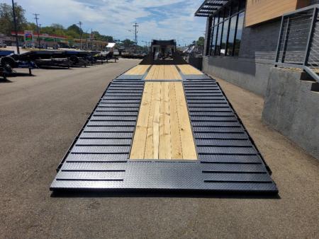 New 2027 Diamond C Trailers FMAX212HDT 2.0 Flatbed Trailer