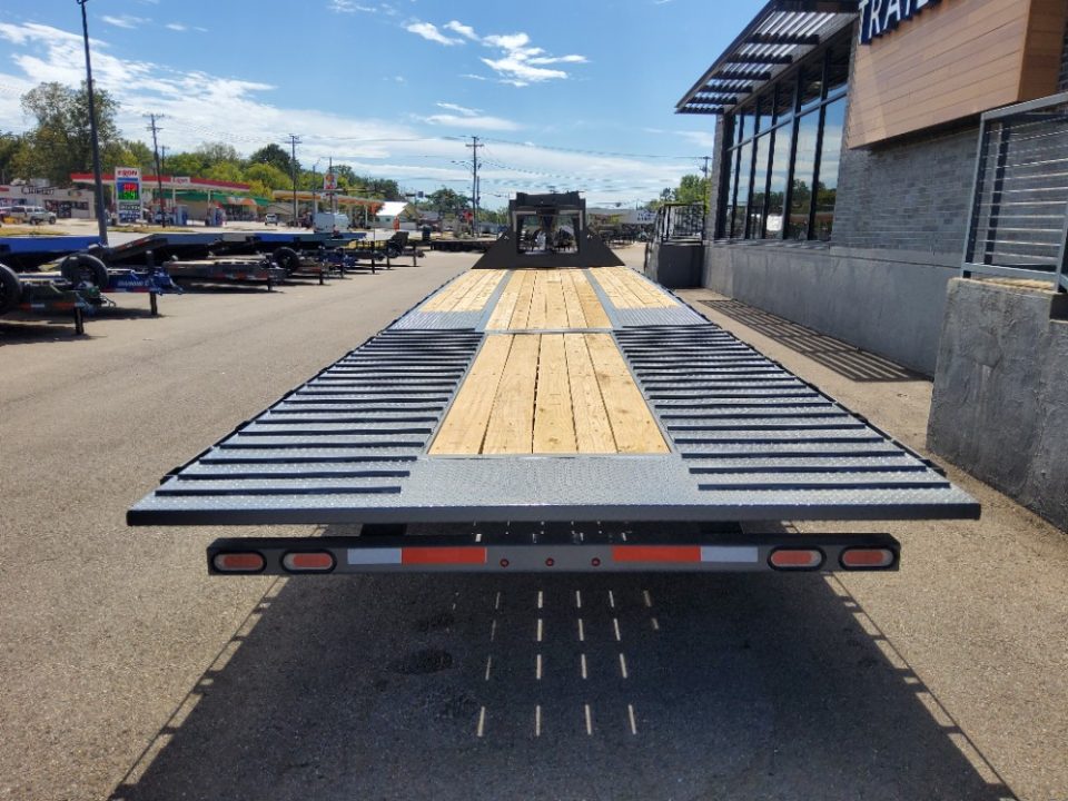 New 2027 Diamond C Trailers FMAX212HDT 2.0 Flatbed Trailer