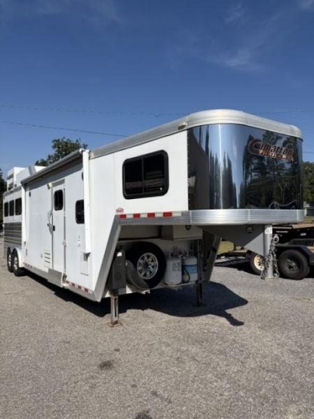 Used 2018 Cimarron 3 Horse W/Living Quarters Horse Trailer
