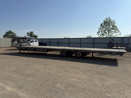 New 2027 Diamond C Trailers FMAX216 102X40 HYD PACESETTER Gooseneck Bodies