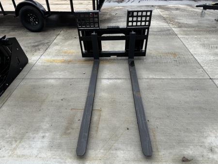 New 2027 Jenkins Iron and Steel 4x6 Pallet Forks Attachment