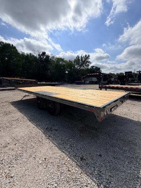 New 2027 Diamond C Trailers 9.9K GDD 206 Package 20'X102" Equipment Trailer