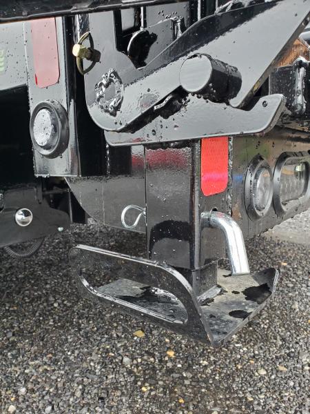 New 2027 Load Trail DL Dump Trailer / 14,000 GVWR / 83"x14' / 48" Sides / 87 Gauge Floor
