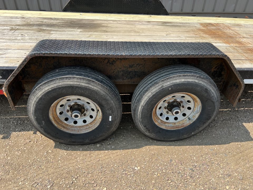Used 2016 Load Trail 22' Tiltbed Equipment Tilt Trailer