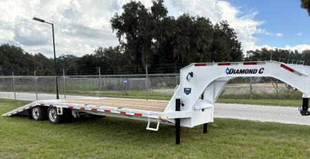 New 2027 DIAMOND C FMAX212HDT TILT TRAILER; PACESETTER 2.0 ENGINEERED BEAM WITH HYDRAULIC DOVETAIL; 32’ LONG 102” WIDE; 2 12K AXELS WITH ELECTRIC/HYDRAULIC DISC BRAKES; DUAL 20K HYDRAULIC JACKS; 7 WATT SOLAR CHARGING SYSTEM