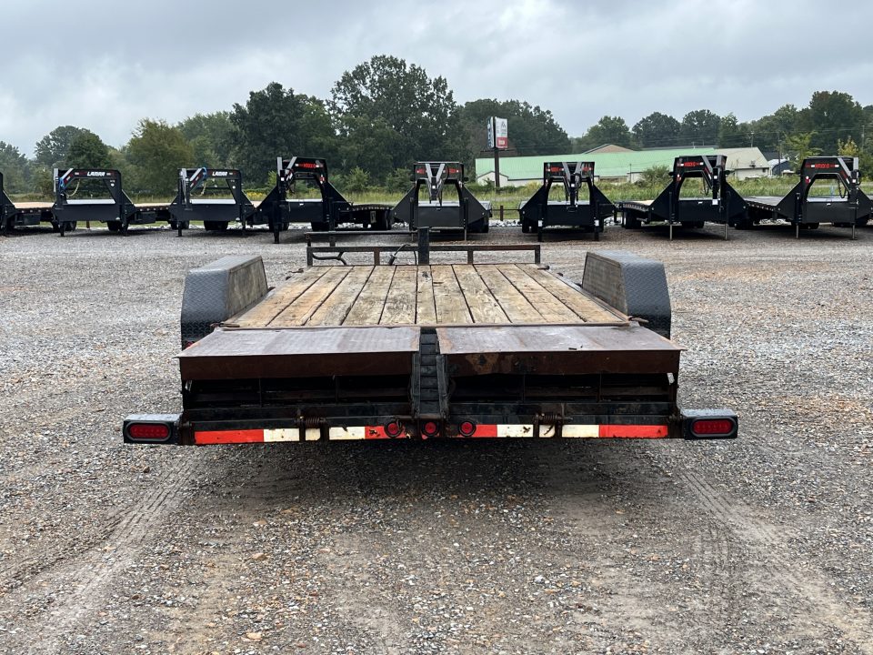 Used 2014 Load Trail 83"x20' 14k Equipment Trailer