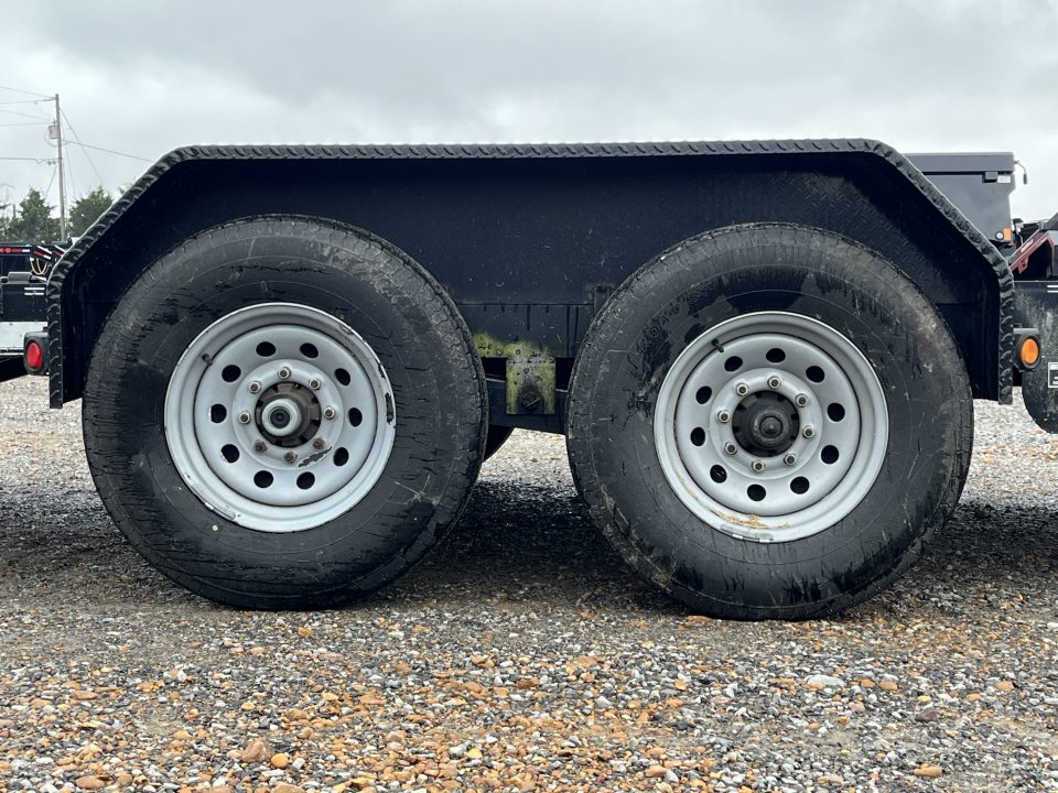 Used 2013 Load Trail 83"x20' 14k Equipment Trailer