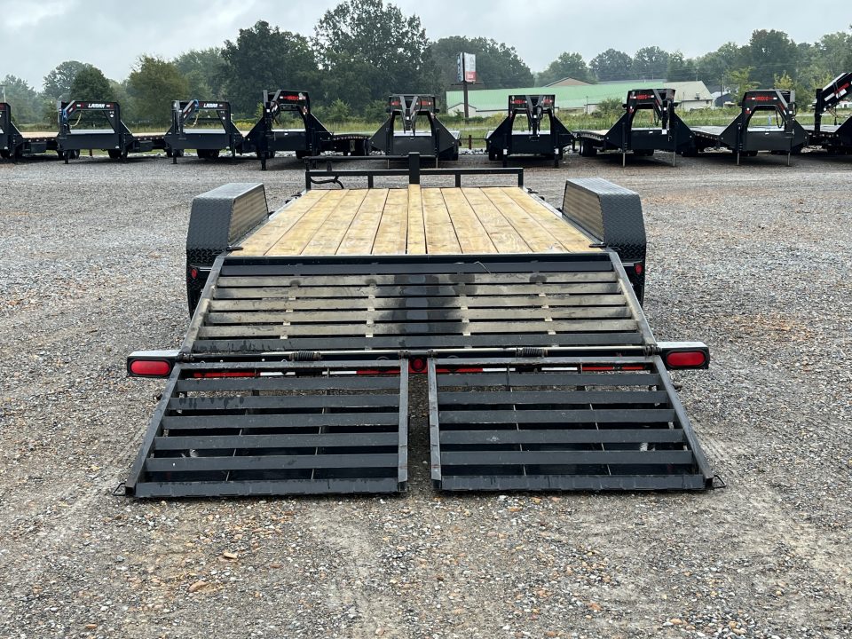 Used 2013 Load Trail 83"x20' 14k Equipment Trailer