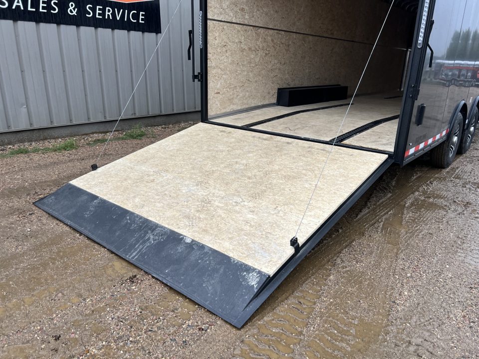 New 2027 H&H Trailers 26 Gooseneck Cargo / Enclosed Trailer