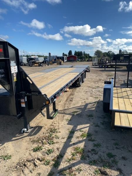 New 2027 Load Trail 102"X28' MAX RAMPS Gooseneck Bodies