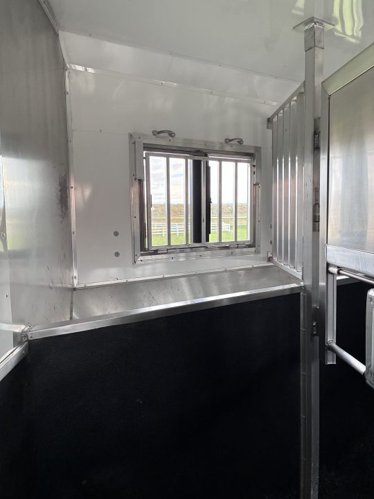 Used 2025 SMC Laramie 5H 14'LQ Horse Trailer