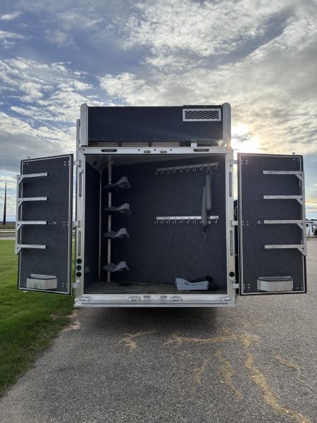 Used 2025 SMC Laramie 5H 14'LQ Horse Trailer