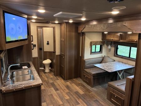 Used 2025 SMC Laramie 5H 14'LQ Horse Trailer