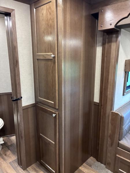 Used 2025 SMC Laramie 5H 14'LQ Horse Trailer