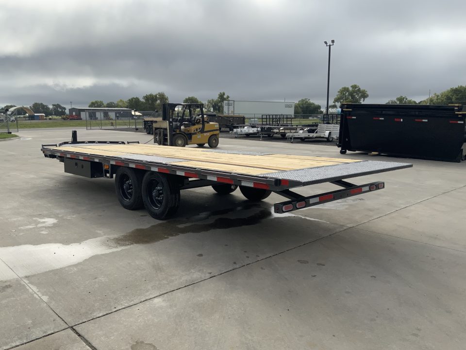 New 2027 Diamond C 102 X 24 DET210 Deckover Tilt Trailer