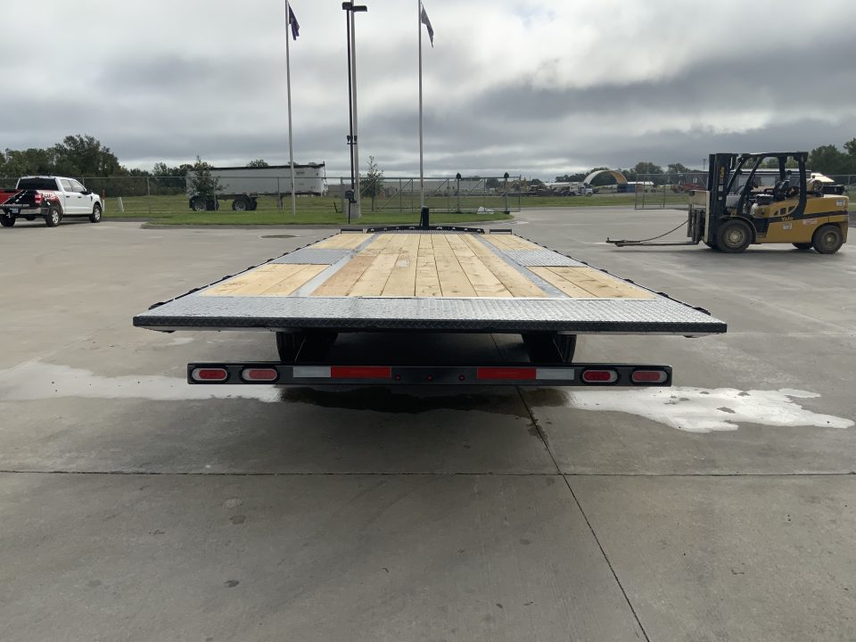 New 2027 Diamond C 102 X 24 DET210 Deckover Tilt Trailer