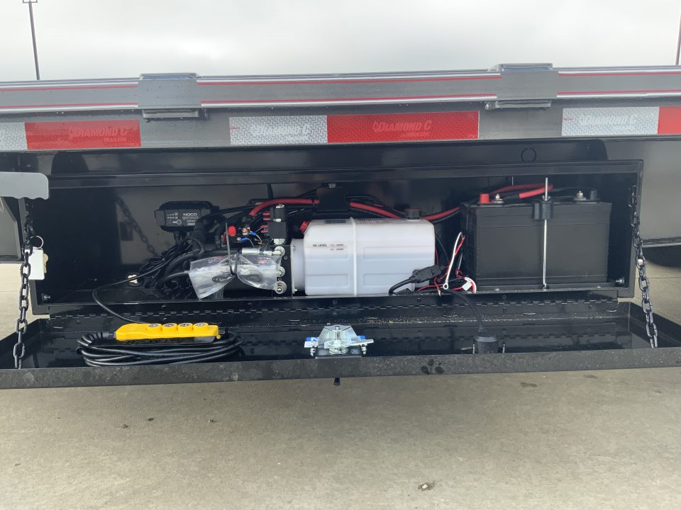 New 2027 Diamond C 102 X 24 DET210 Deckover Tilt Trailer