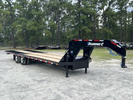New 2027 Diamond C FMAX210 32FT Hydraulic Dovetail ( 20ftDeck+12ft Dove ) Hydraulic Jacks