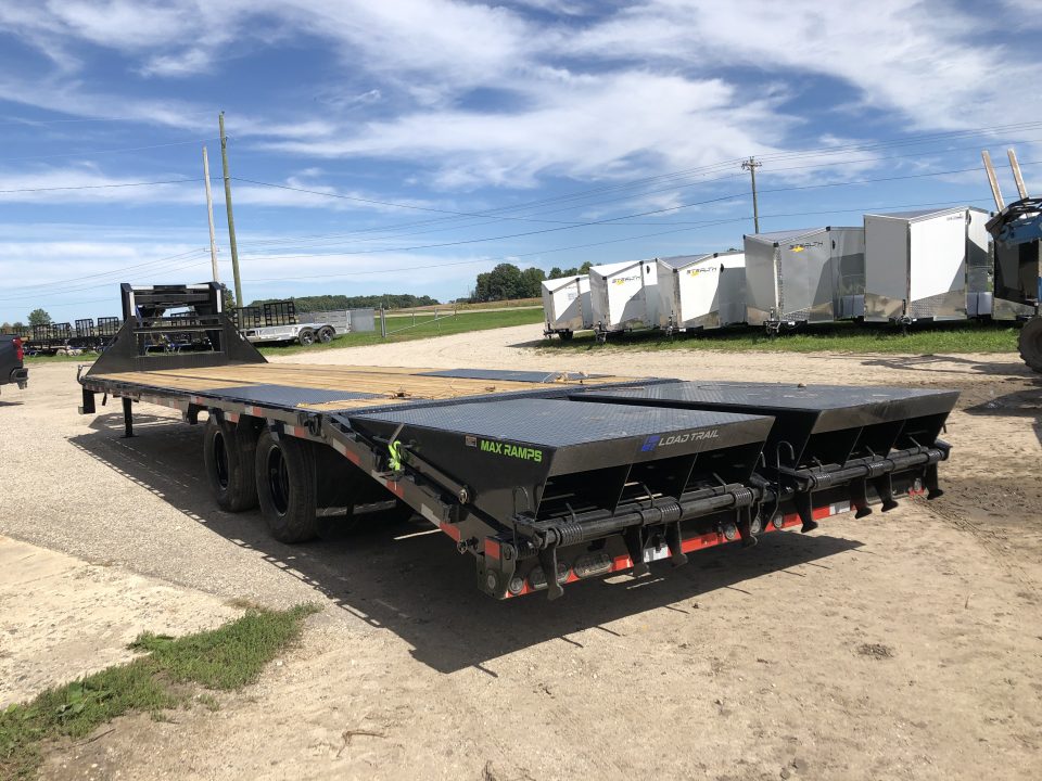 New 2027 Load Trail 32' 24K W/ MAX RAMPS Gooseneck Bodies