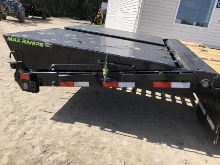 New 2027 Load Trail 32' 24K W/ MAX RAMPS Gooseneck Bodies