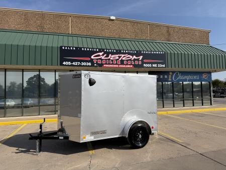 New #098123 2027 FOREST RIVER SA 5 X 8 SINGLE AXLE 3K ENCLOSED W/ REAR RAMP DOOR