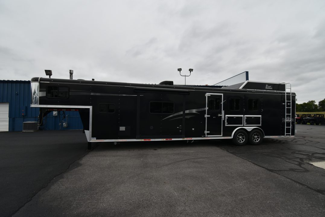 Used 2018 Bison Trailers 8314 Ranger Horse Trailer