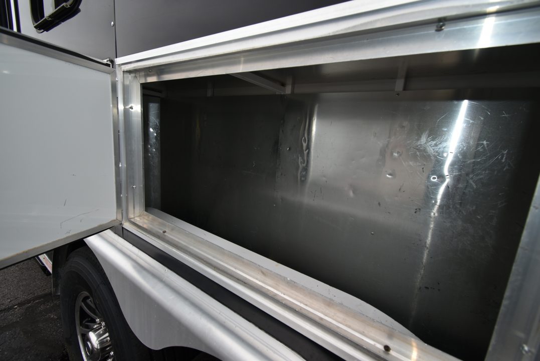 Used 2018 Bison Trailers 8314 Ranger Horse Trailer