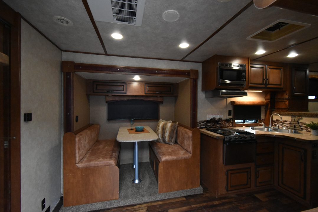 Used 2018 Bison Trailers 8314 Ranger Horse Trailer