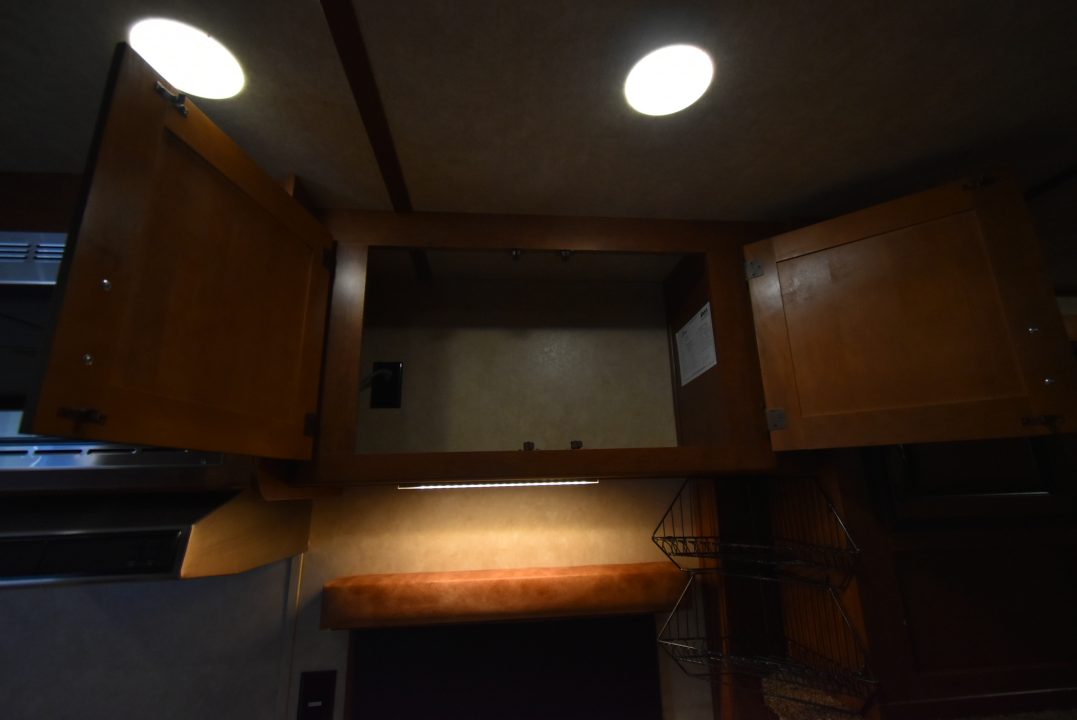 Used 2018 Bison Trailers 8314 Ranger Horse Trailer