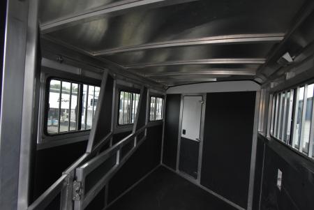 Used 2015 Shadow 7309 Horse Trailer