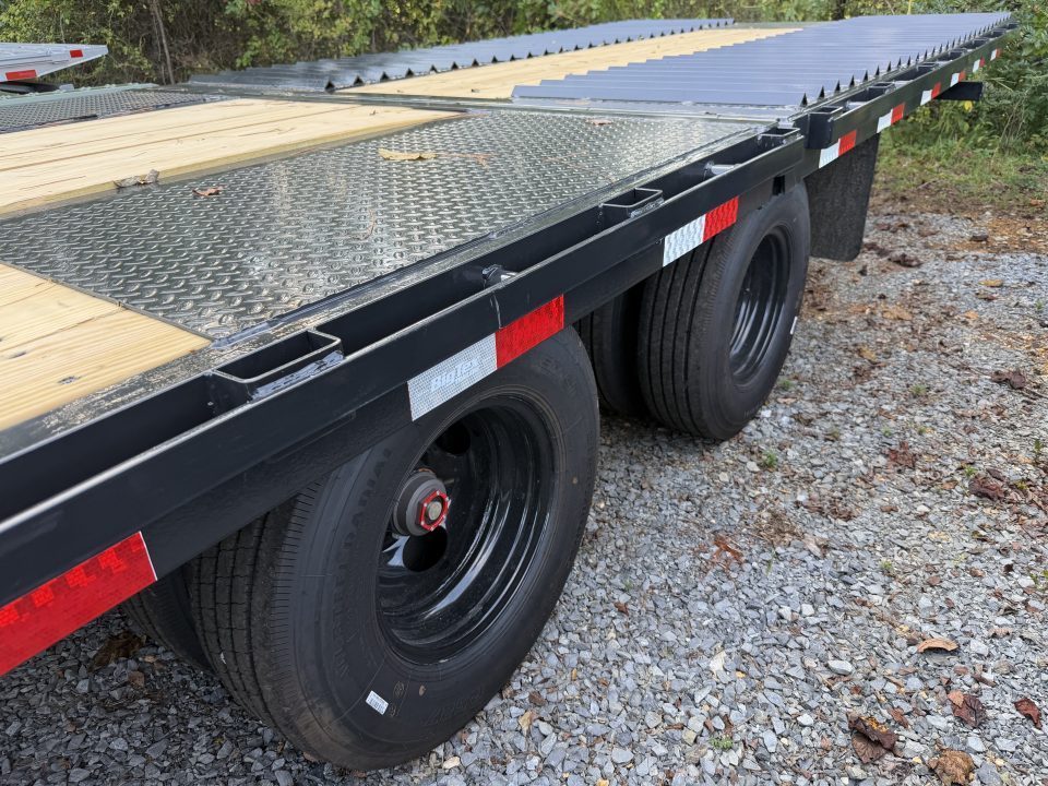 New 2027 Big Tex 25GH 102”X32’ GOOSENECK TRAILER HYDRO DOVE 14 PLY TIRES 2 SPEED 25K JACKS