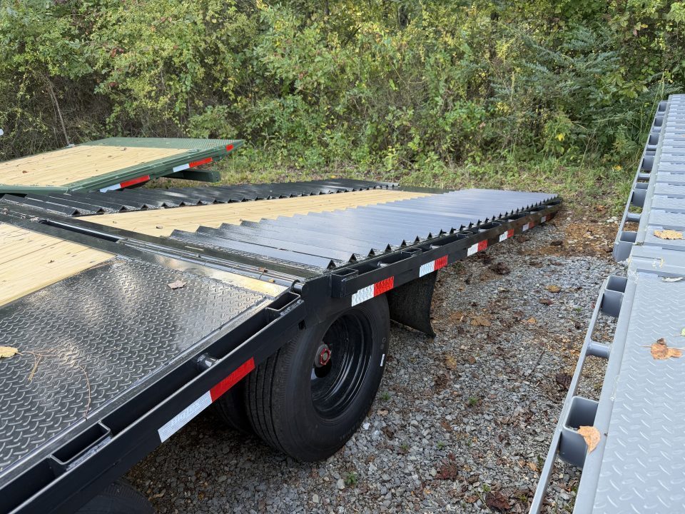 New 2027 Big Tex 25GH 102”X32’ GOOSENECK TRAILER HYDRO DOVE 14 PLY TIRES 2 SPEED 25K JACKS