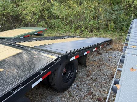 New 2027 Big Tex 25GH 102”X32’ GOOSENECK TRAILER HYDRO DOVE 14 PLY TIRES 2 SPEED 25K JACKS