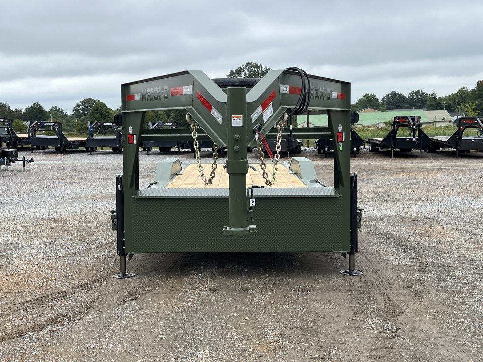 New 2027 MAXXD 102" X 28' 18K Gooseneck Power Tilt Trailer