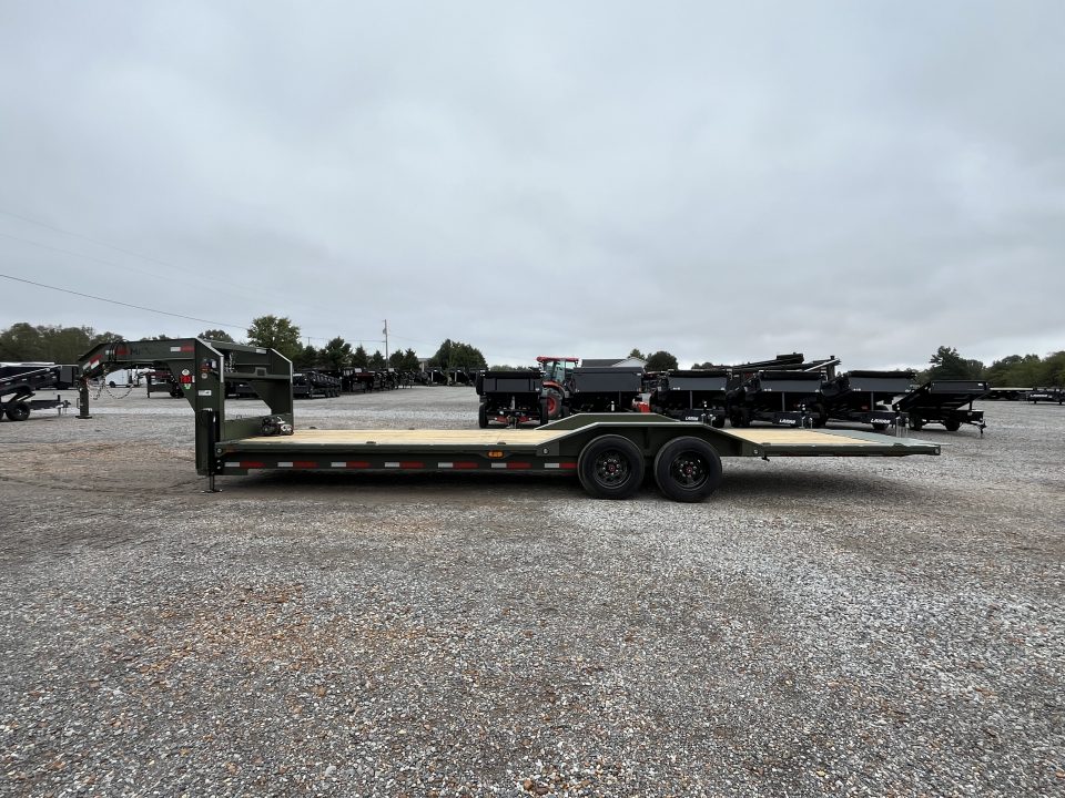 New 2027 MAXXD 102" X 28' 18K Gooseneck Power Tilt Trailer