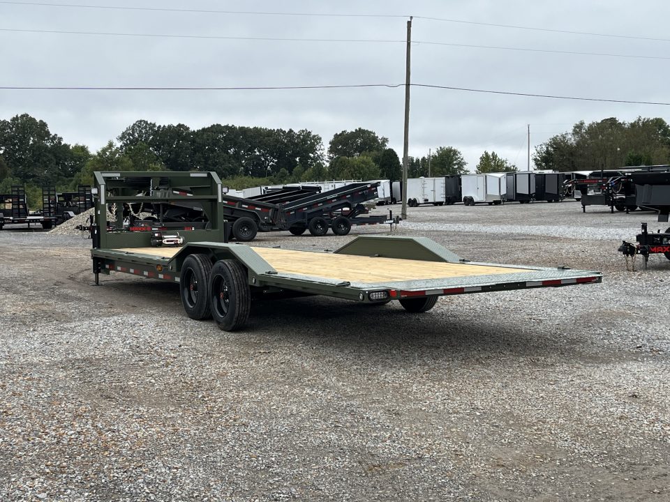 New 2027 MAXXD 102" X 28' 18K Gooseneck Power Tilt Trailer