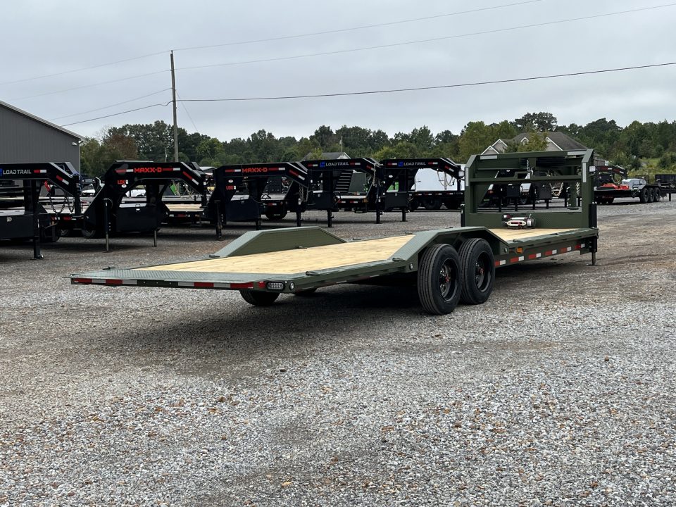New 2027 MAXXD 102" X 28' 18K Gooseneck Power Tilt Trailer