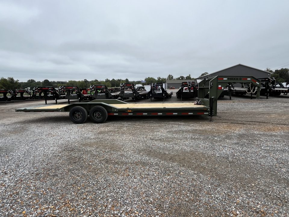 New 2027 MAXXD 102" X 28' 18K Gooseneck Power Tilt Trailer